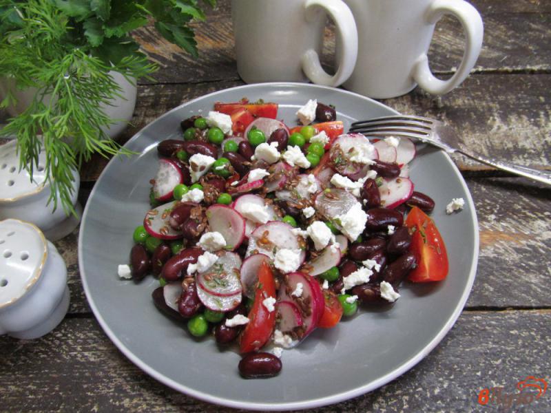 Фото приготовление рецепта: Салат из бобовых семян и овощей шаг №6