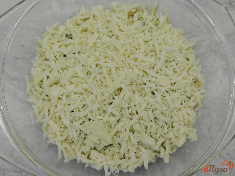Фото приготовление рецепта: Запеканка из макарон с сыром и укропом шаг №5
