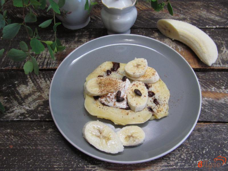 Фото приготовление рецепта: Шоколадные блины с бананом шаг №6