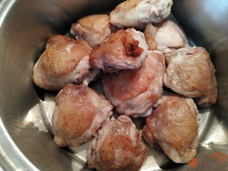 Фото приготовление рецепта: Чахохбили из курицы шаг №5