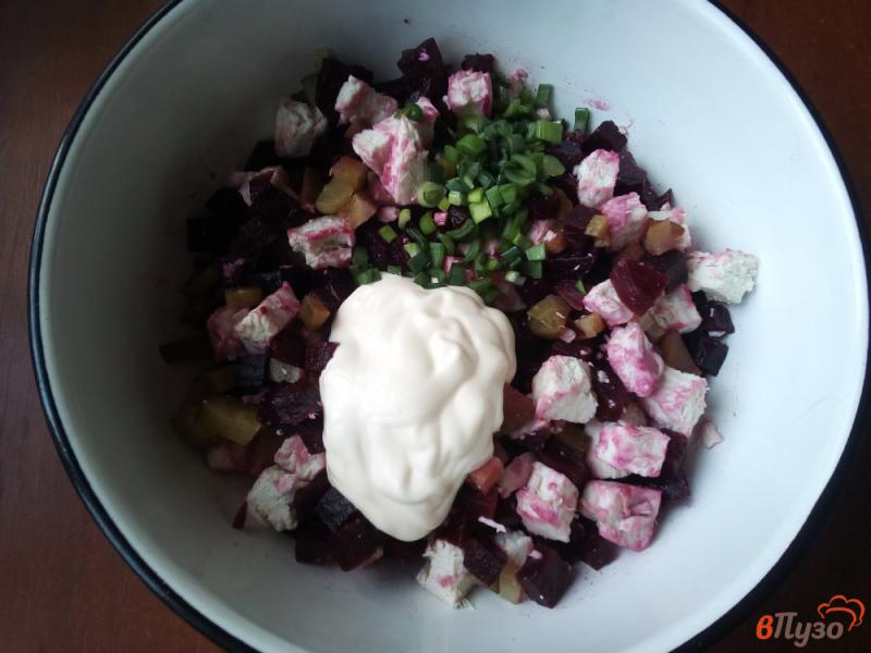 Фото приготовление рецепта: Салат из свеклы и куриного филе шаг №5