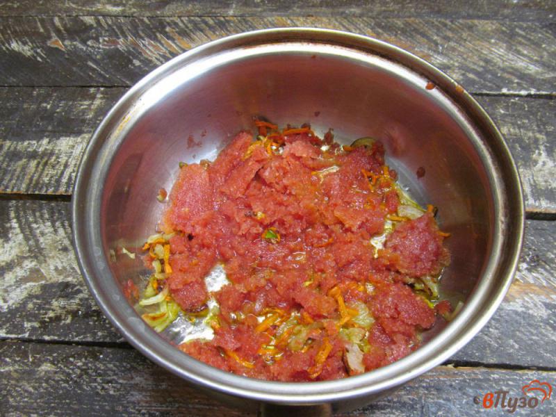Фото приготовление рецепта: Рисовая каша с овощами и чечевицей шаг №2