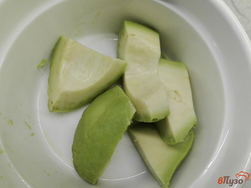 Фото приготовление рецепта: Паштет из авокадо шаг №1