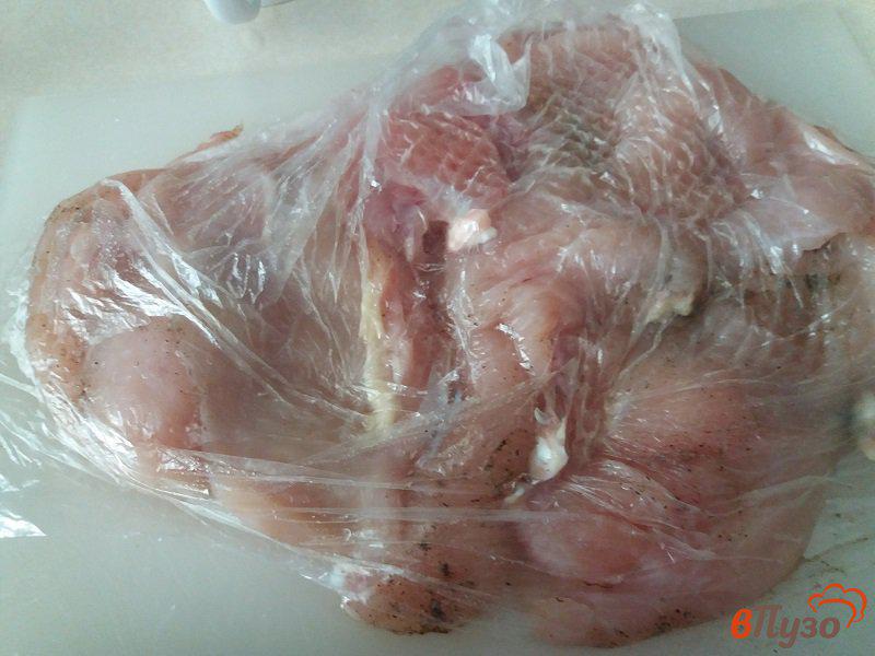 Фото приготовление рецепта: Куриные отбивные в кляре шаг №8