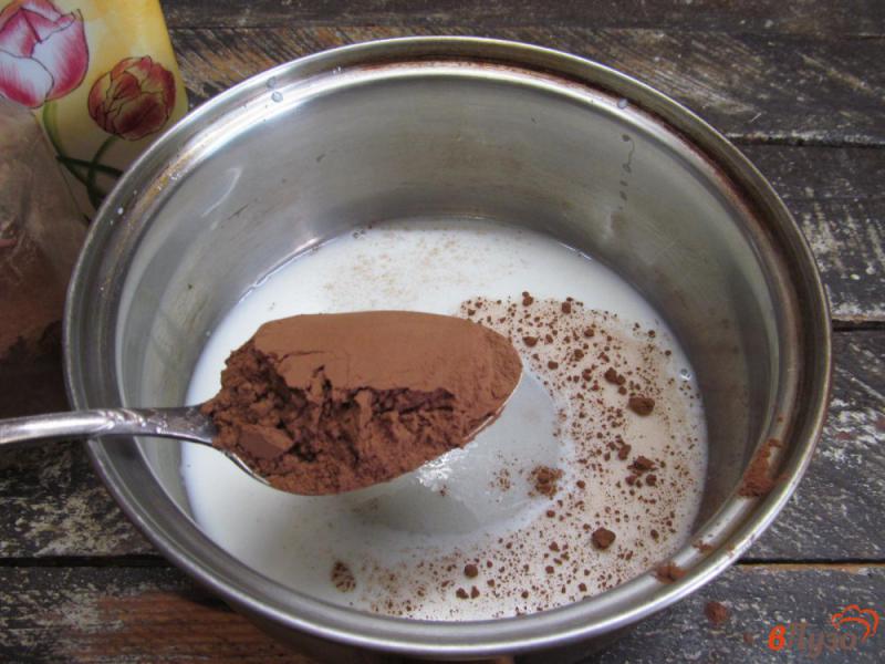 Фото приготовление рецепта: Шоколадно-творожный смузи шаг №2