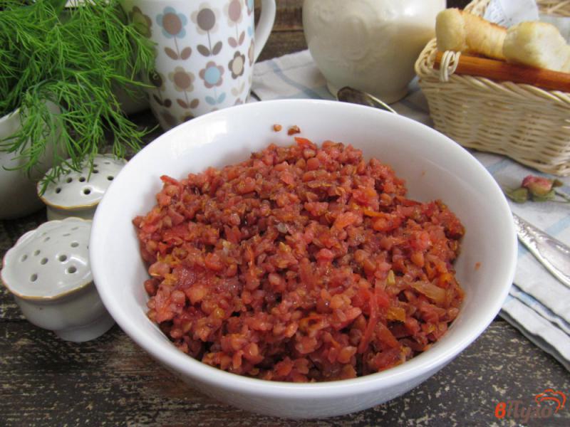 Фото приготовление рецепта: Гречневая каша с морковью и свеклой шаг №4