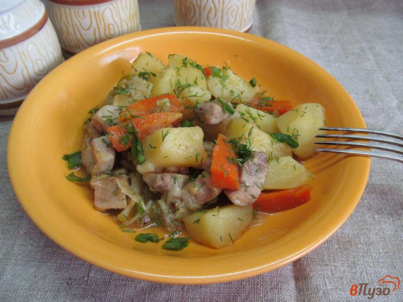 Фото приготовление рецепта: Свиная шея с овощами в мультиварке шаг №5