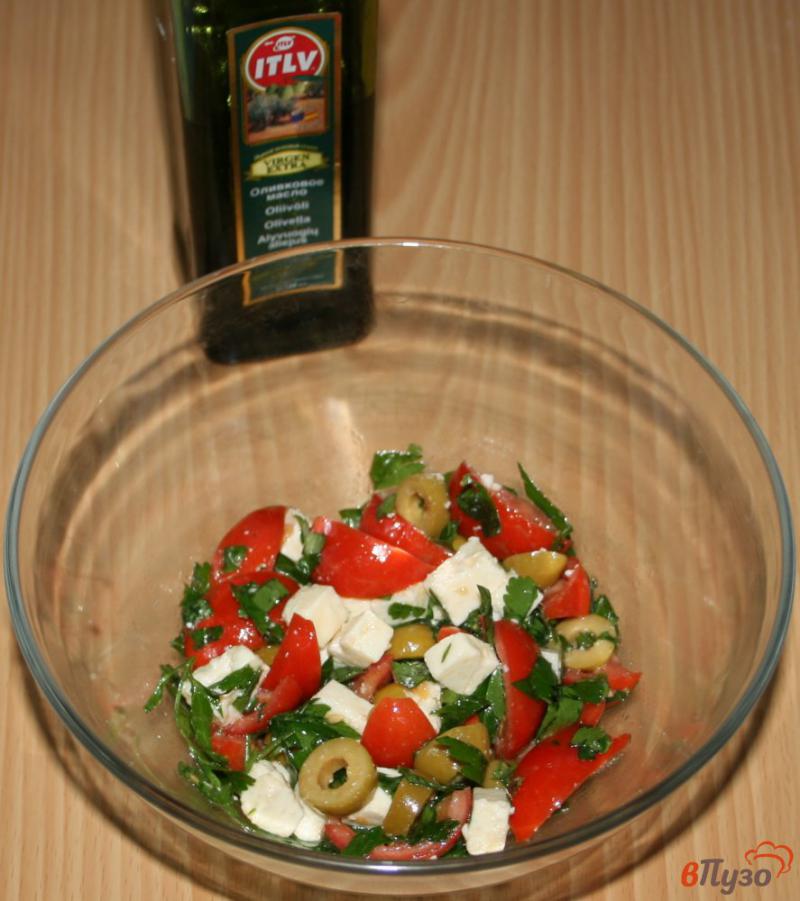 Фото приготовление рецепта: Итальянские лепешки (Piadina) с салатом шаг №8