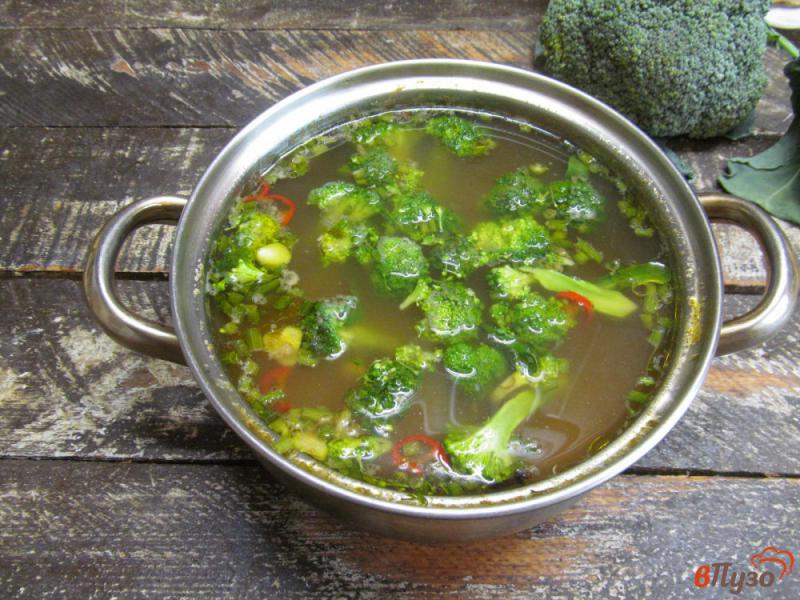 Фото приготовление рецепта: Суп на овощном бульоне с рисом и машем шаг №6