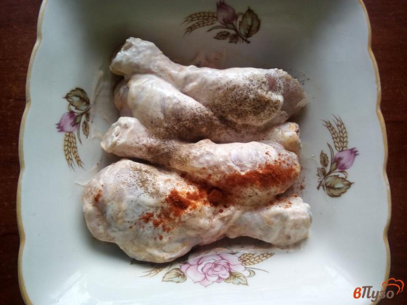 Фото приготовление рецепта: Куриные голени в мультиварке-скороварке шаг №2