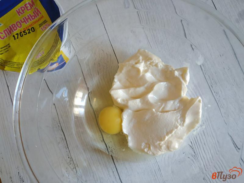 Фото приготовление рецепта: Оладьи на ванильном креме с персиками шаг №1