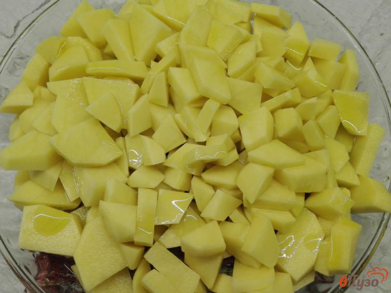 Фото приготовление рецепта: Картофель с форелью в духовке шаг №1