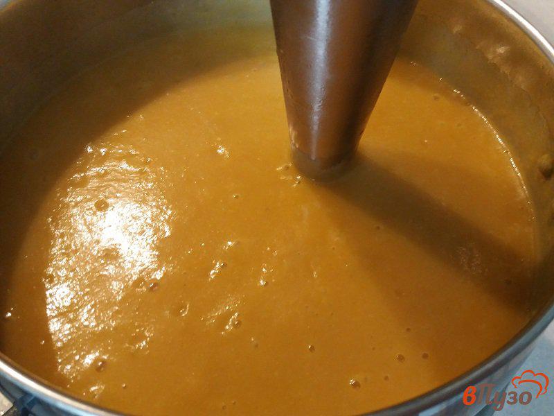 Фото приготовление рецепта: Овощной суп-пюре на бульоне шаг №6