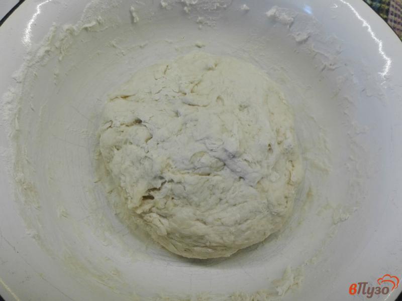 Фото приготовление рецепта: Белый хлеб на молоке шаг №4