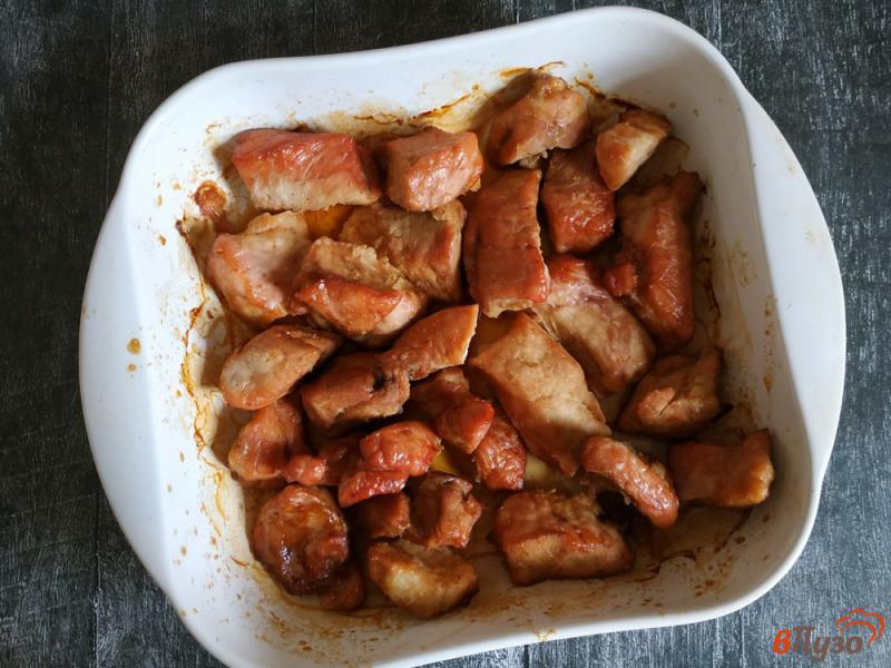 Фото приготовление рецепта: Свинина с лавандовым медом и соевым соусом шаг №5