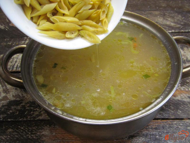 Фото приготовление рецепта: Картофельный суп с фасолью шаг №7