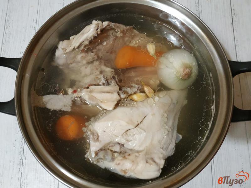 Фото приготовление рецепта: Заливное из куриного филе шаг №1