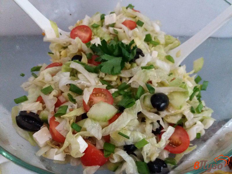 Фото приготовление рецепта: Овощной салат с семечками и творожным сыром шаг №14