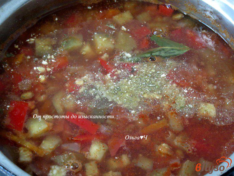 Фото приготовление рецепта: Овощной суп с чечевицей и баклажаном шаг №5