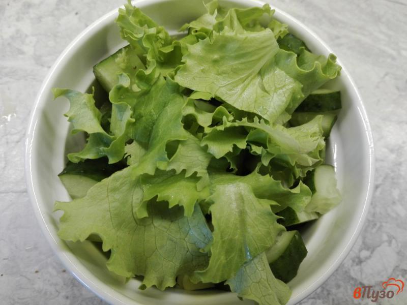 Фото приготовление рецепта: Салат с авокадо шаг №3