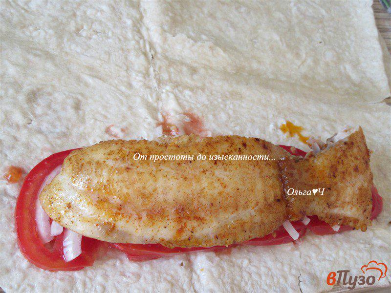 Фото приготовление рецепта: Лаваш по-турецки «Рыба с хлебом» шаг №3