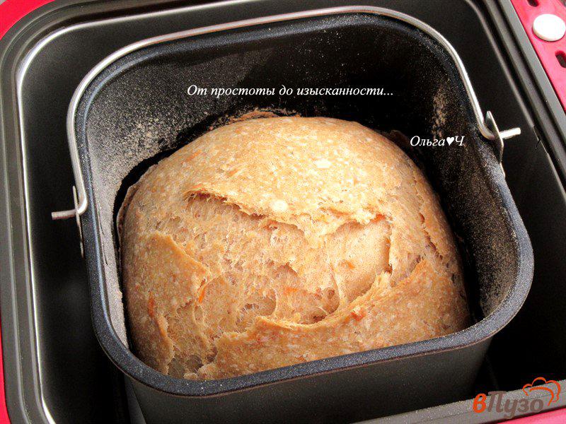 Фото приготовление рецепта: Морковный цельнозерновой хлеб шаг №4