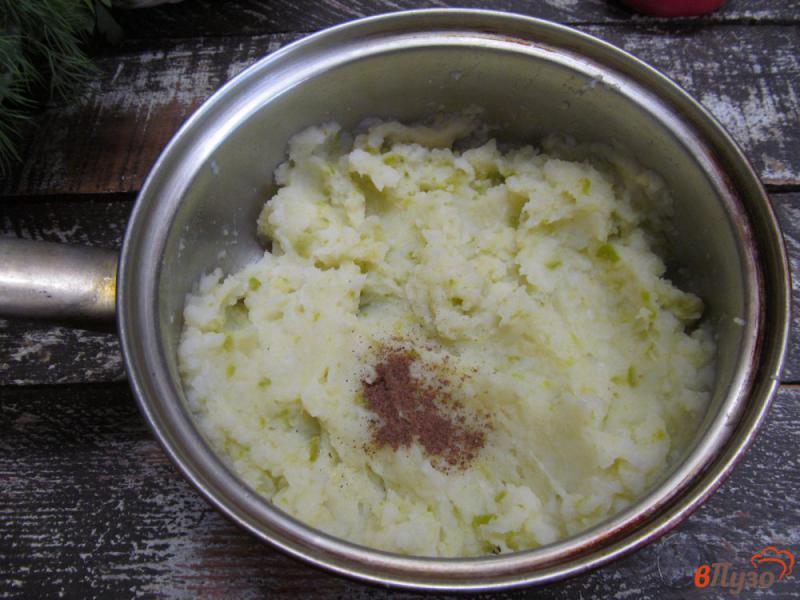 Фото приготовление рецепта: Картофельное пюре с кабачком шаг №5
