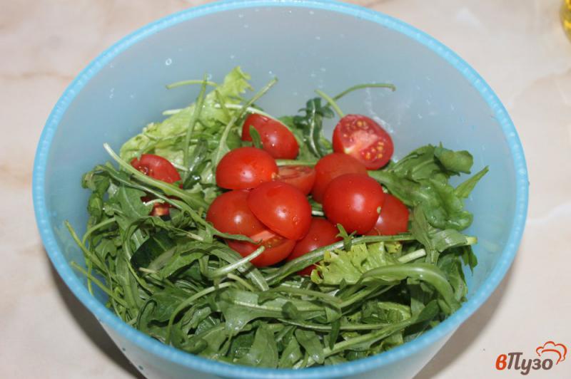 Фото приготовление рецепта: Микс салат с фетой и черри шаг №1