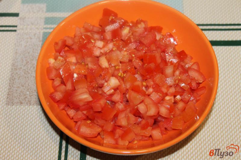 Фото приготовление рецепта: Лаваш гриль с жареным кабачком и томатами шаг №2
