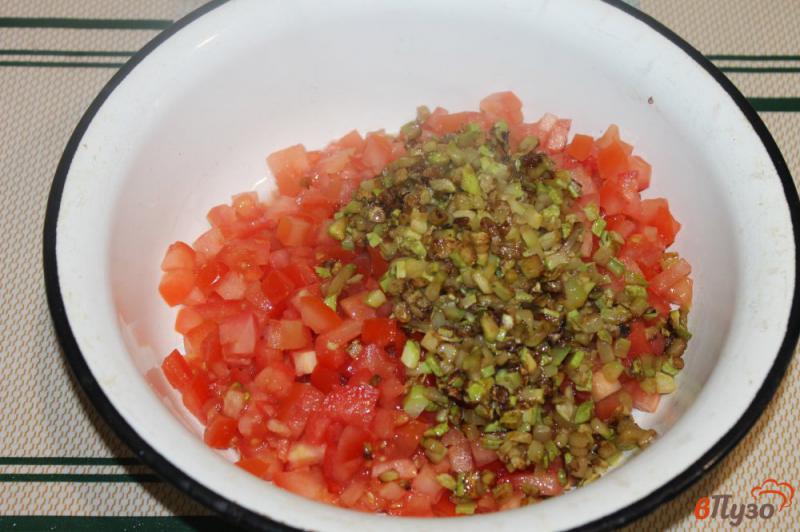 Фото приготовление рецепта: Лаваш гриль с жареным кабачком и томатами шаг №3