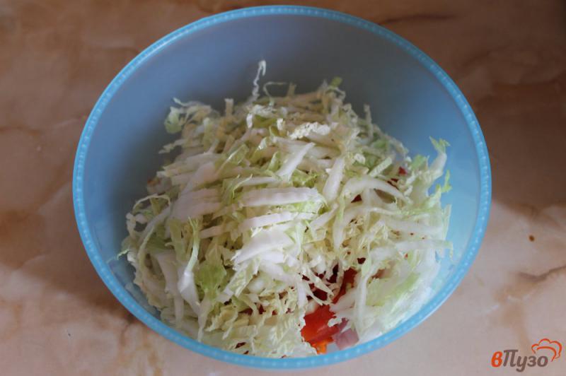 Фото приготовление рецепта: Салат из пекинской капусты с морковью по - корейски шаг №5