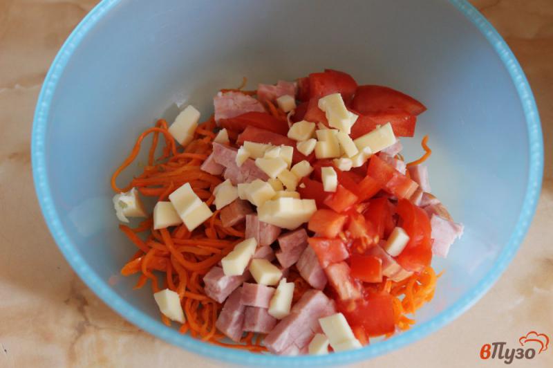 Фото приготовление рецепта: Салат из пекинской капусты с морковью по - корейски шаг №4