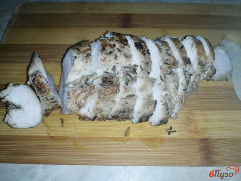 Фото приготовление рецепта: Куриные грудки запеченные сочные шаг №10