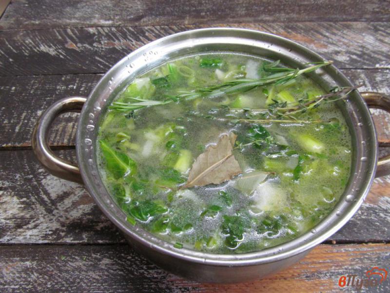 Фото приготовление рецепта: Суп из цветной капусты с кабачком шаг №7