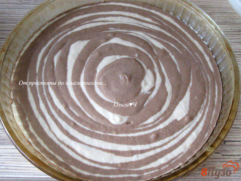 Фото приготовление рецепта: Постный пирог «Зебра» шаг №5
