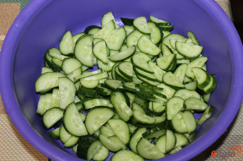 Фото приготовление рецепта: Овощной салат с брынзой и маслинами шаг №1