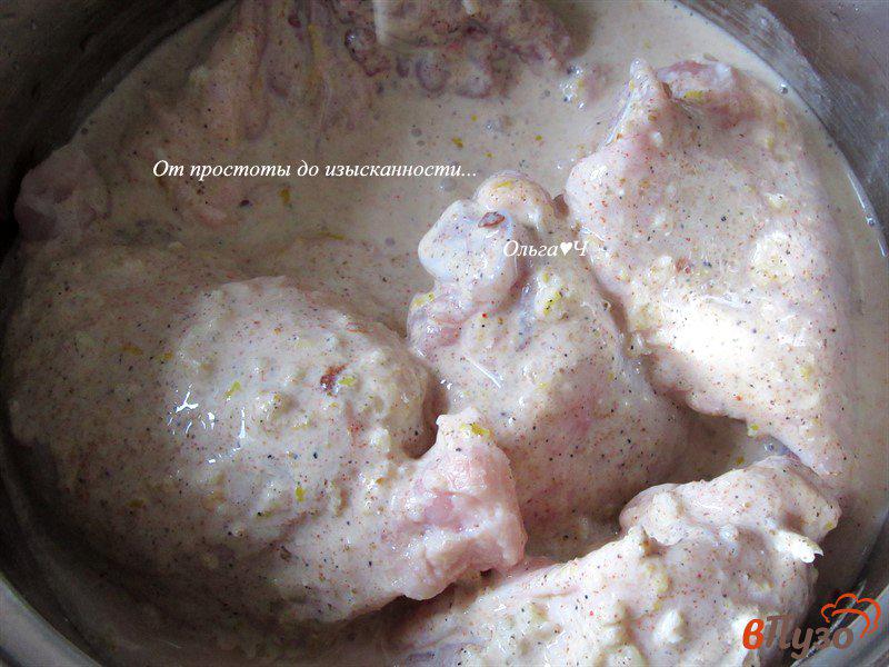 Фото приготовление рецепта: Курица в лимонном маринаде с карри шаг №3