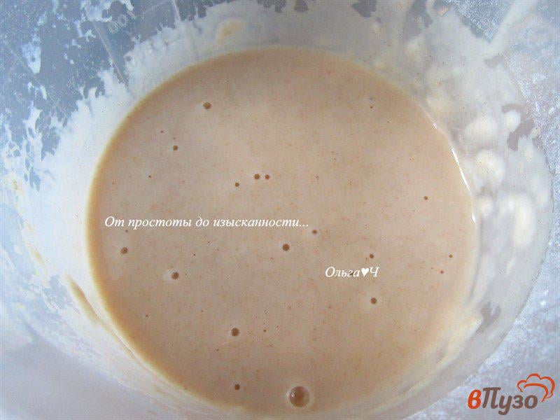 Фото приготовление рецепта: Цельнозерновой заливной пирог с брынзой шаг №2