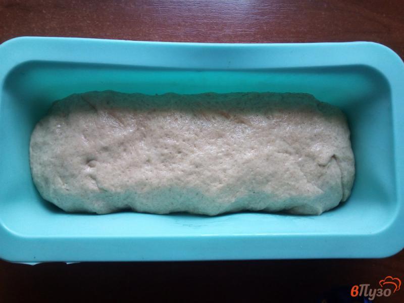 Фото приготовление рецепта: Пшенично-ржаной хлеб на сыворотке шаг №5