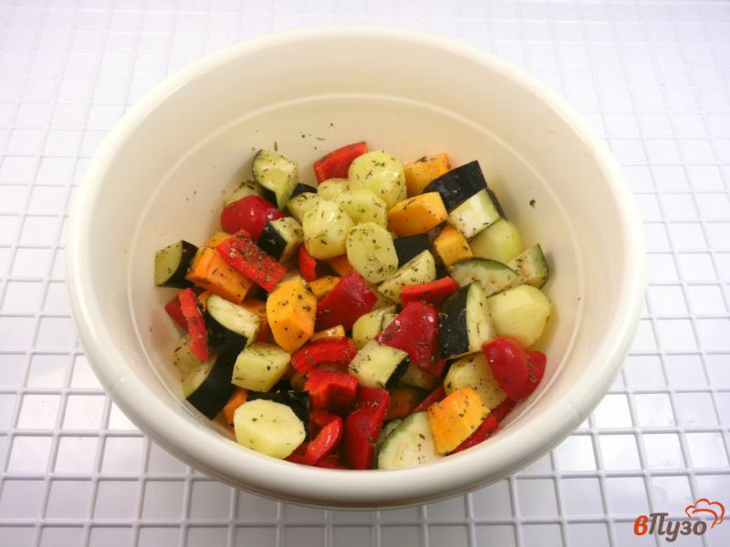 Фото приготовление рецепта: Рагу из запеченных овощей в томатном соусе шаг №3