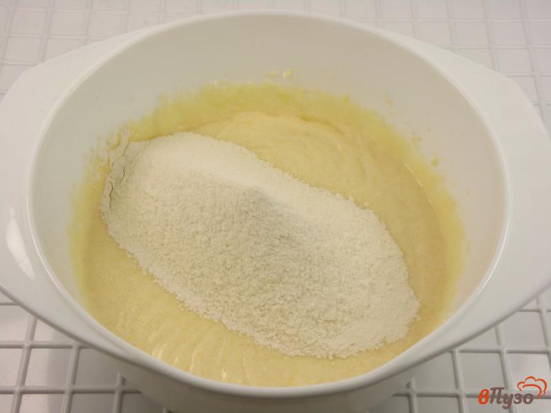 Фото приготовление рецепта: Печенье лимонное с рикоттой шаг №4