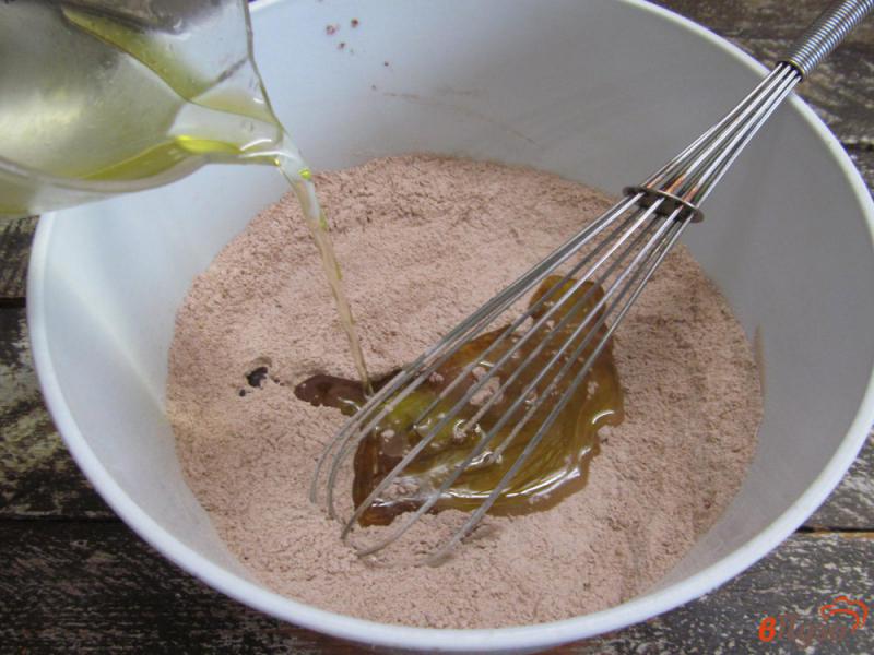 Фото приготовление рецепта: Шоколадное пирожное шаг №2