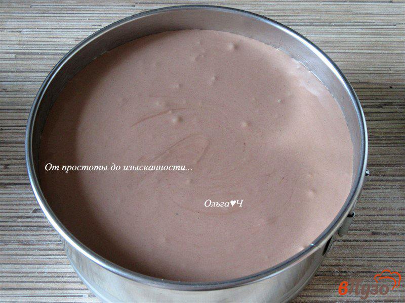 Фото приготовление рецепта: Шоколадный чизкейк шаг №8