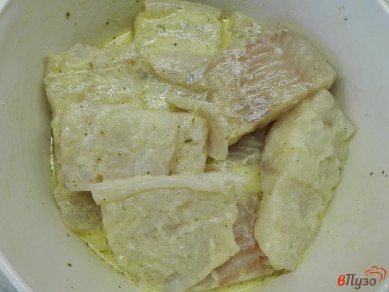 Фото приготовление рецепта: Филе минтая в яично-творожном кляре шаг №5