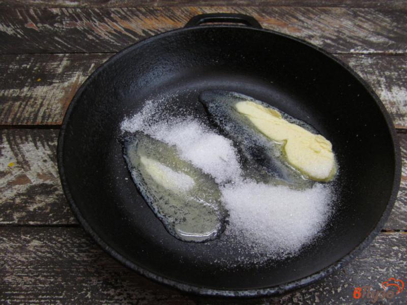 Фото приготовление рецепта: Овсяная каша с чиа сыром и бананом шаг №7