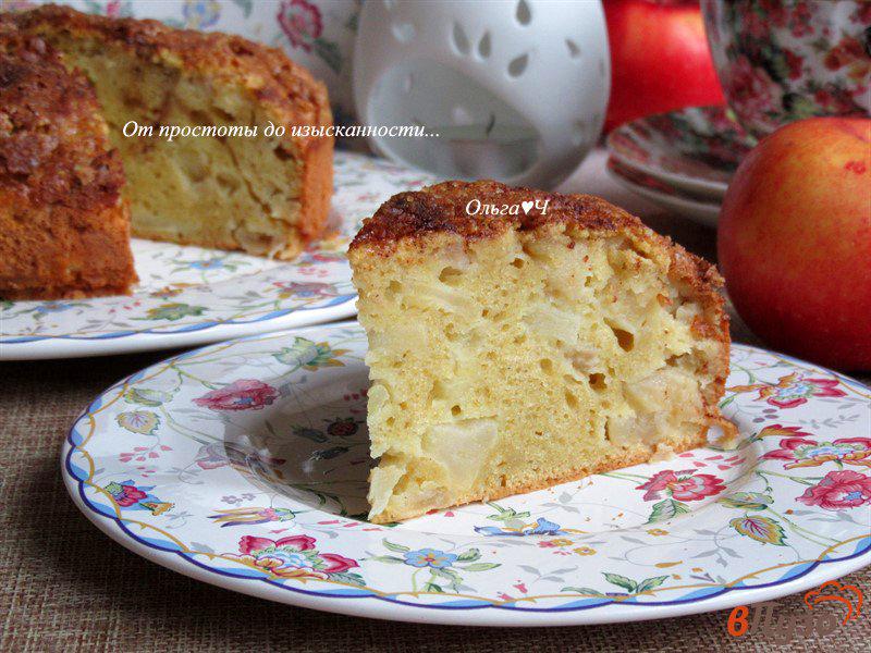 Фото приготовление рецепта: Яблочный пирог с коричной корочкой шаг №8