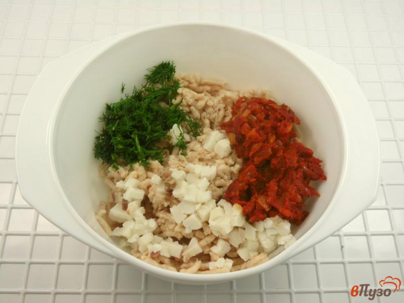 Фото приготовление рецепта: Котлеты куриные с томатной пастой шаг №5