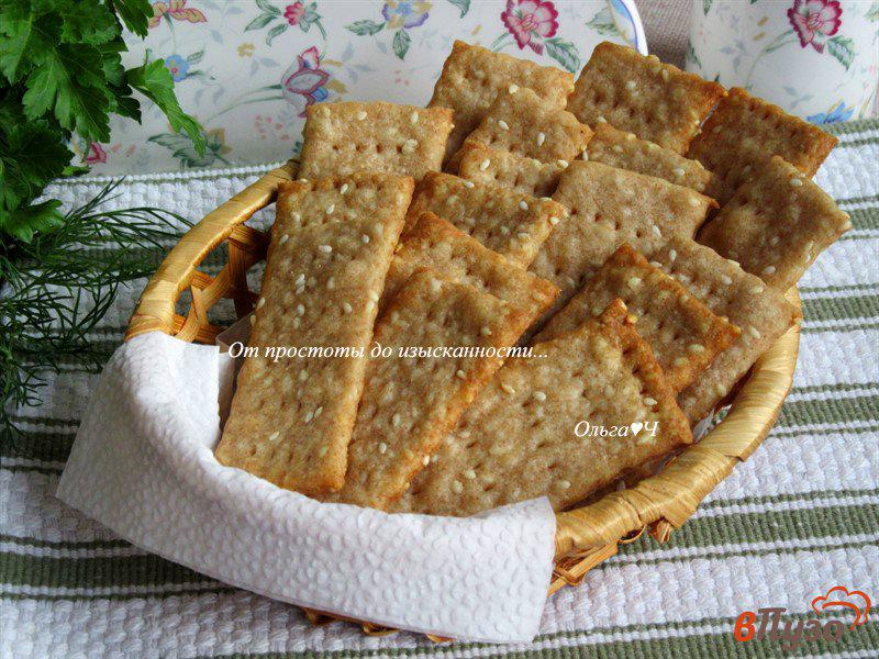 Фото приготовление рецепта: Ржаное печенье с кунжутом шаг №6