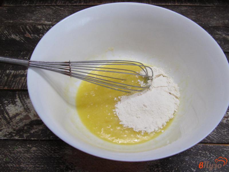 Фото приготовление рецепта: Песочное печенье с маком и кунжутом на оливковом масле шаг №3