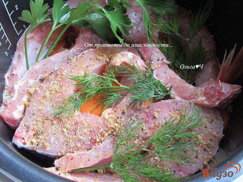 Фото приготовление рецепта: Сазан с овощами в мультиварке шаг №2